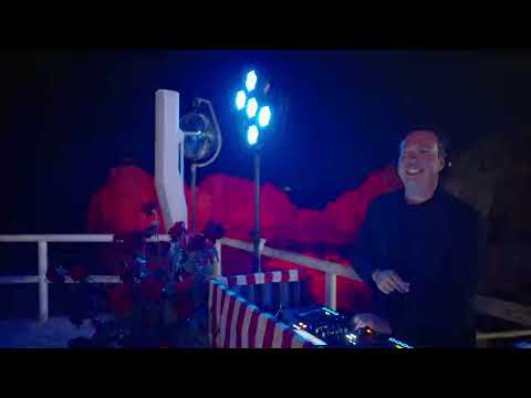 THE BEST ENTERTAINMENT FOR YOUR EVENT IN CAPRI POWERED BY FABIO VUOTTO