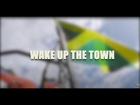 King Kong & Eek A Mouse & Irie Ites - Wake up the town (Lyrics Video)