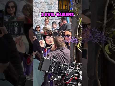 Evil Queens Meet At Disneyland! #snowwhite #evilqueen #disney #disneyland #disneyparks #disneypark
