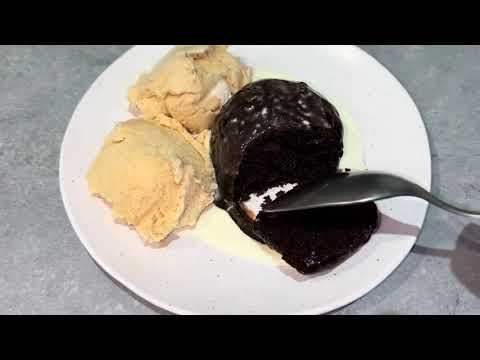 Chocolate lawa cake with ice cream #yummy #desert #sweet #chocolate