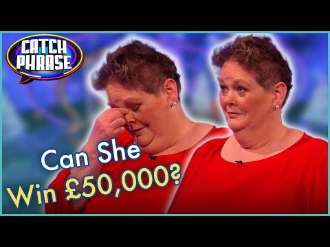 The Chase's Governess Anne Hegerty Faces A Christmas Super Catchphrase! | Celebrity Catchphrase