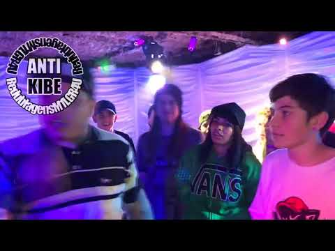 QUANDO ZOAM SUA MÃE MAS ELA JÁ MORREU