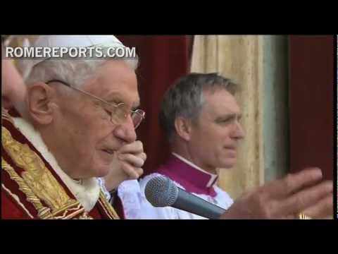Urbi et Orbi: Benedicto XVI felicita la Navidad en 65 idiomas