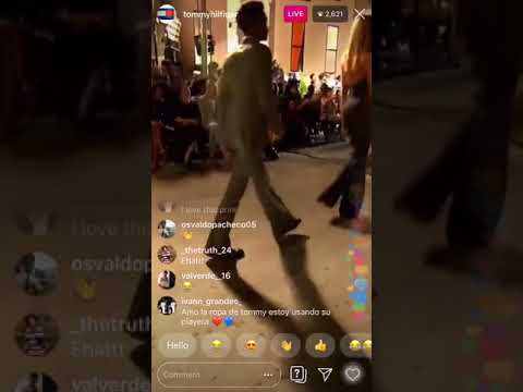 Zendaya & Tommy Hilfiger Fall/Winter 2019 Fashon Show