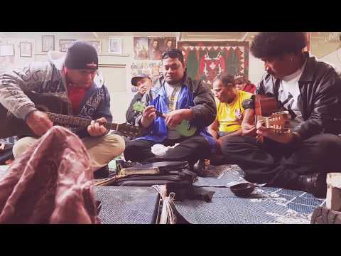 Ana 'O Hina - Launa, Nau, Molo