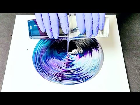 Simply GORGEOUS kiss acrylic pour | easy acrylic pour technique