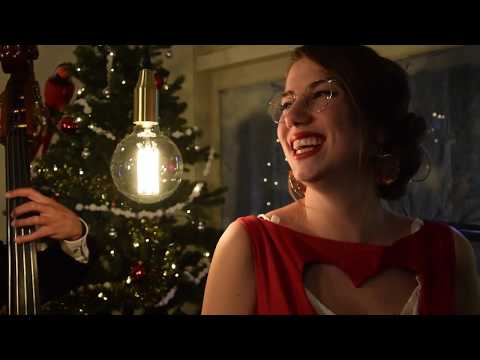 Kerst met Kirsten Berkx (The Voice of Holland) en Trio Luego - Santa baby