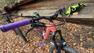 Canyon Neuron 5 vs. Specialized Stumpjumper Alloy comparison