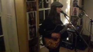 ambeR Rubarth ~ In the creases ~ House Concerts York ~ 28.05.10