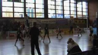 preview picture of video 'Volleyball Damen NLA Zeiler Köniz : BTV Luzern Play off 2003'