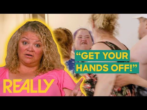 Amy Loses Her Temper After Heated Argument | 1000-lb Sisters