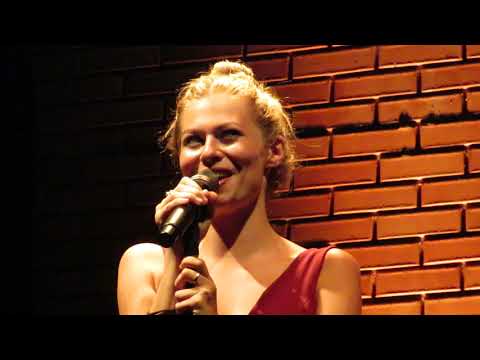 Zoë live im Theater am Spittelberg – La vie en rose (Edith Piaf Cover)