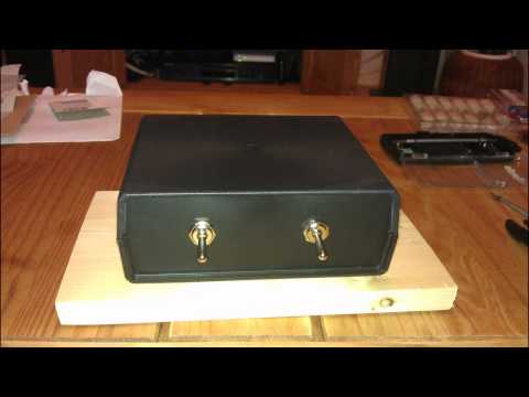 switch between 2 amplifiers