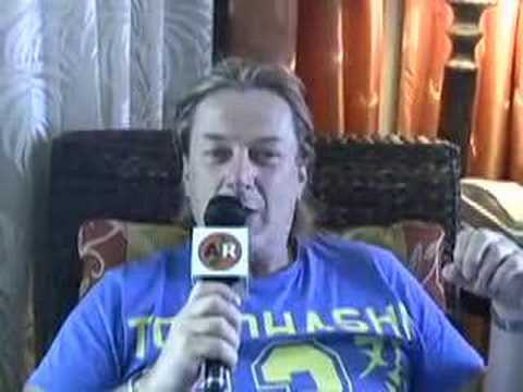 Geoffrey Downes with Asia Talks About Moog