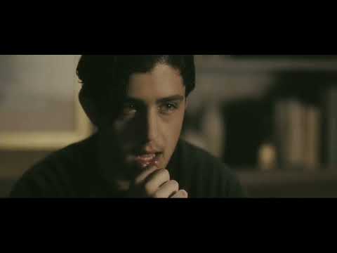 Official trailer still for The Wackness (2008): Josh Peck’s Luke walks through mid-’90s New York with a Walkman and summer haze