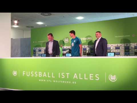 Mario Gomez beim VfL Wolfsburg vorgestellt  - 18.08.2016