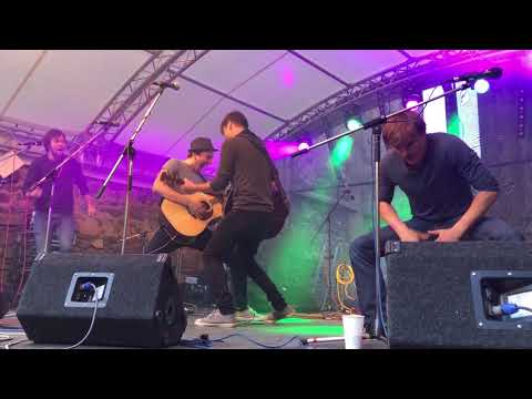 OKno - OKno - Prasata v žitě (z koncertu na Kefasfestu 23. 6. 2018)