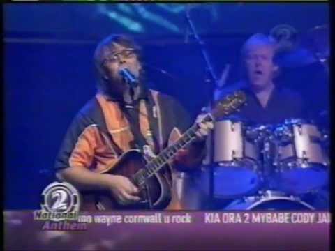 Rikki Morris I'm An Island Live