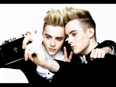 Eurovision 2011 Ireland - Jedward - Lipstick (Irish Eurosong 2011)
