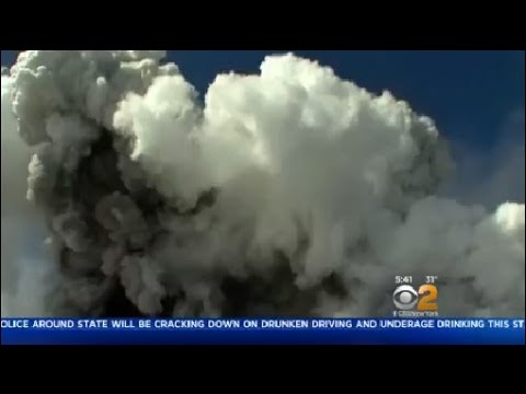 Mount Etna Eruption Caught On Video