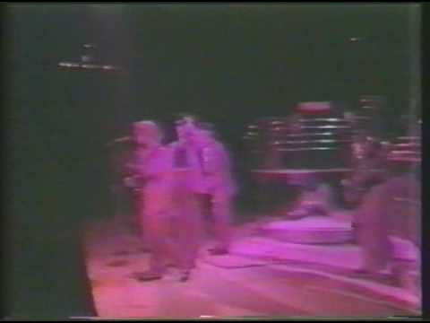 Vomitones-Good Feelin 1957 pt 2 (1974) - Three Dog Night