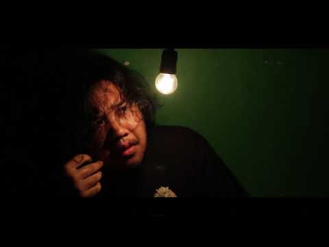 Fajar Merah dan Cholil - Bunga dan Tembok. Puisi Wiji Thukul (Cover Video Clip)