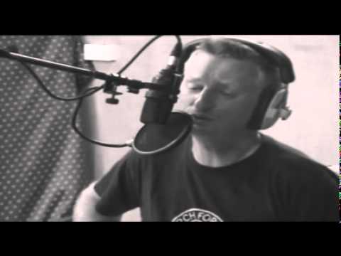 Sing Their Souls Back Home - Billy Bragg