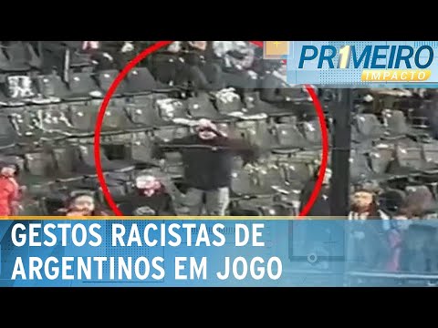 Torcedores do Newell's fazem gestos racistas contra corinthianos | Primeiro Impacto (09/08/23)