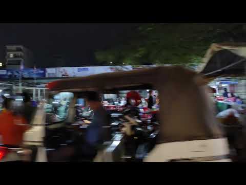 Tuol Tompoung Market night time 7 (January 2021)