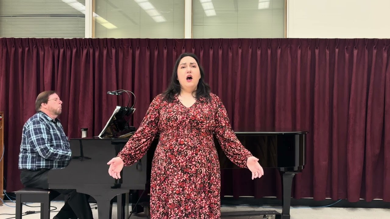 Promotional video thumbnail 2 for Classical/Opera Singer, Martina Goldring
