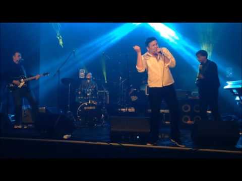 Skaktus - Men je zadost/Crackin' up