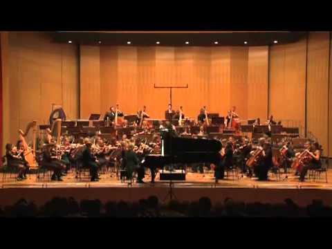 Tilman Krämer plays Beethoven Piano concerto Nr. 5 op. 73 (Live recording)