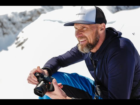 Marco "Büxi" Büchel mit der Leica Q3