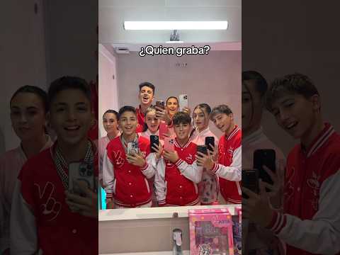 No es quien os pensais!🤔 Chaquetas ya disponibles en Artamoda.com