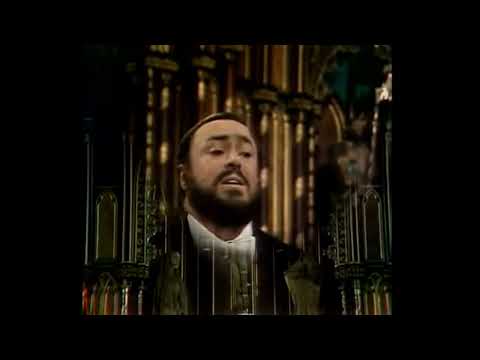 Christmas Luciano Pavarotti Notre Dame Montreal, 1978