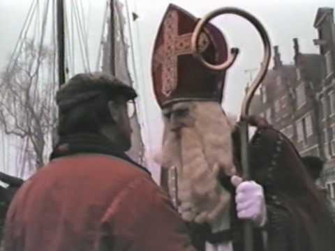 Hoorn, 7 december 1986: vertrek van St Nicolaas