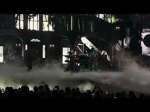 Ariana Grande - &ldquo;twilight zone&rdquo; live Oakland Day 3 2026