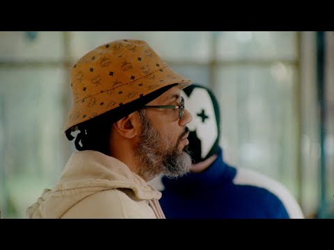 Samsemilia vs. Morlockko Plus - In China essen sie Hunde / Louis XIV