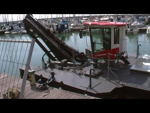 Just About Sailing July 1 2017 - Doris the dredger, toilets, food and the America's Cup