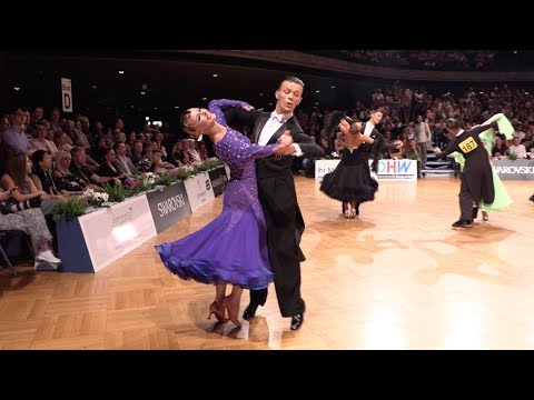 Anton Skuratov - Alena Uehlin GER | Slow Foxtrot | WDSF GrandSlam Standard | GOC 2018