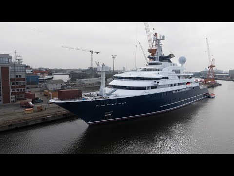 Exploring the Octopus: A Journey Through the Luxurious World of a Billionaire's Superyacht