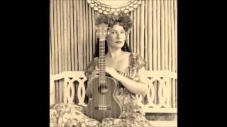 Flora de Chazal - Es mejor vivir asi - Compay Segundo