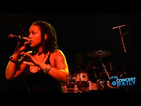 The Floacist performs "Breathe" Live at TLA Philly
