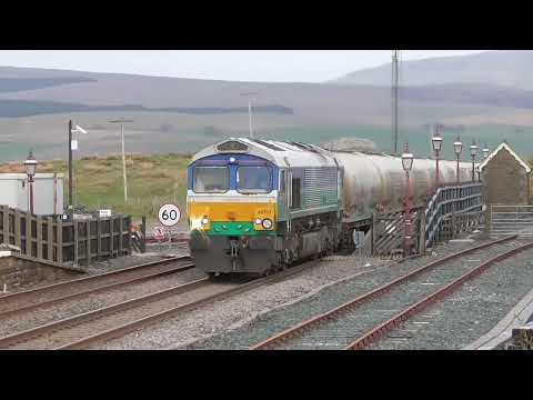 66711 6c00 Clitheroe Castle Cement - Carlisle Yard, 27th April 2022