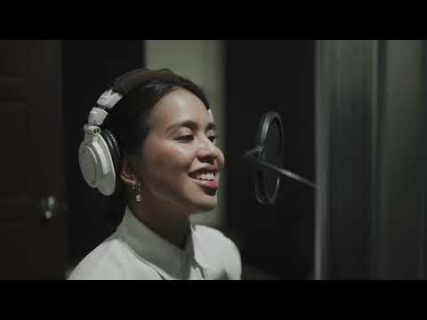 Human II by Fatin Muzini