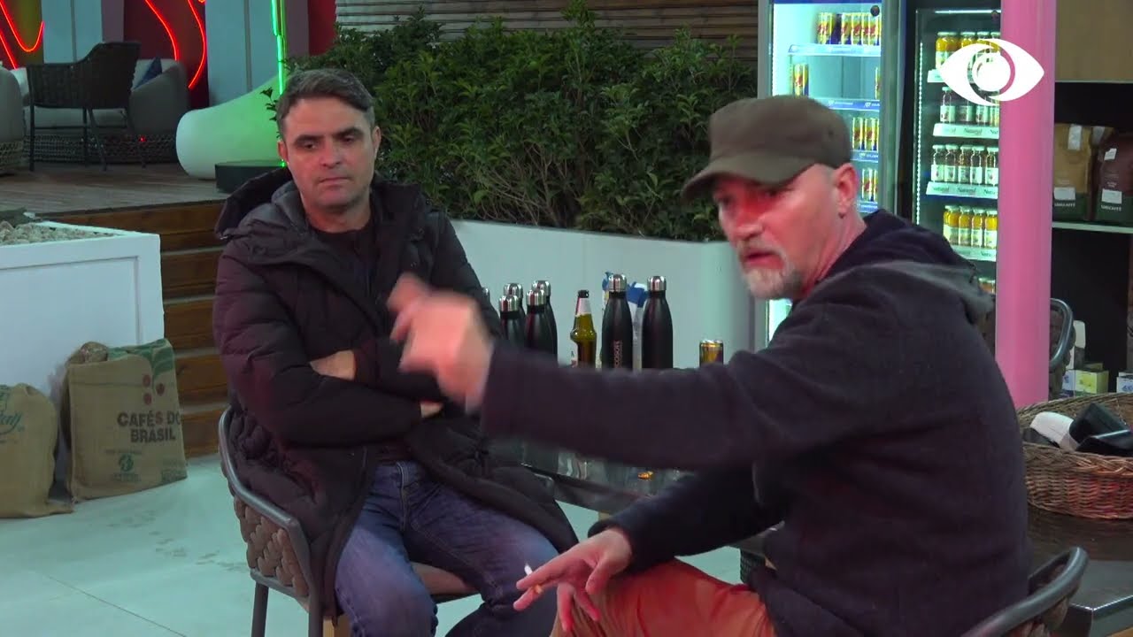 Genti i kërkon falje Oltës: Më vjen keq që je ndjerë kështu!