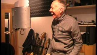 Robin Trower recording vocals on What Lies Beneath