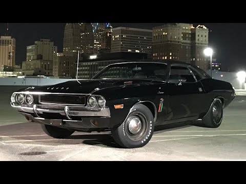 Black Ghost ! 1970 Dodge Challenger R/T RT SE 426 Hemi Engine Sound My Car Story with Lou Costabile