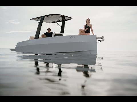 LASAI GL navigating in Mazarrón (Spain)