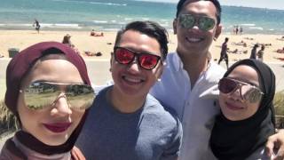 Siti and Soraya takes #Melbfullofdreams